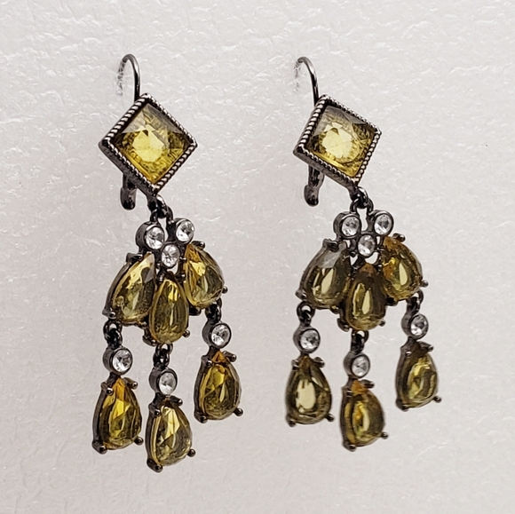 Pretty Peridot and Clear Rhinestones Chandelier Dangle Earrings 2.2" - Picture 2 of 6